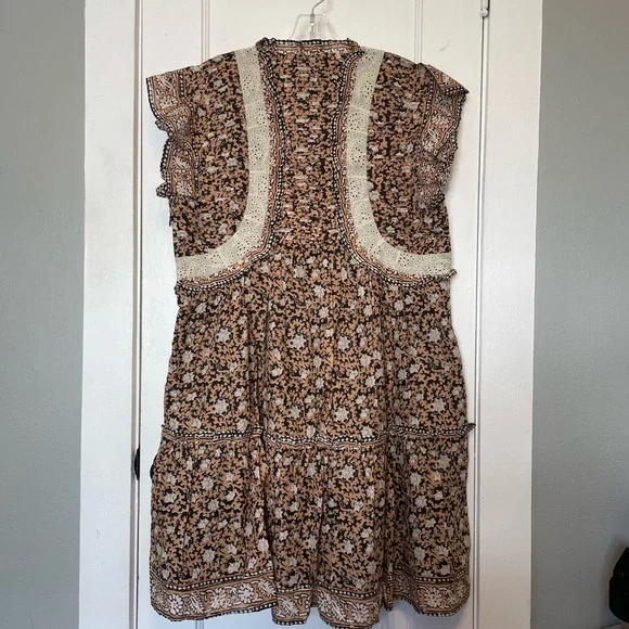 Sea New York Brown and Cream Dress with Lace Detail - Picture 9 of 12